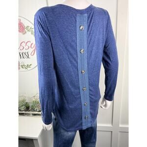 Cute Amaryllis Top Size M